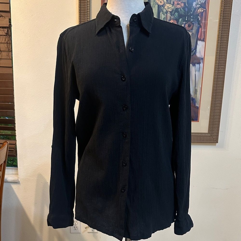 APPLESEED’S Top- Women’s Black Textured Button-Down Shirt Size Medium